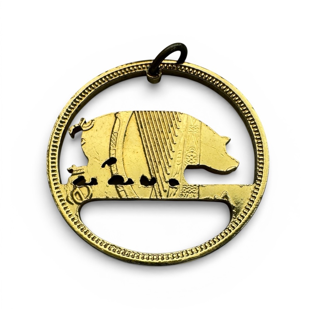 Vintage Irish Half Penny Coin Pendant Cut Coin Jewelry Pig & Piglets Ireland - Picture 5 of 10